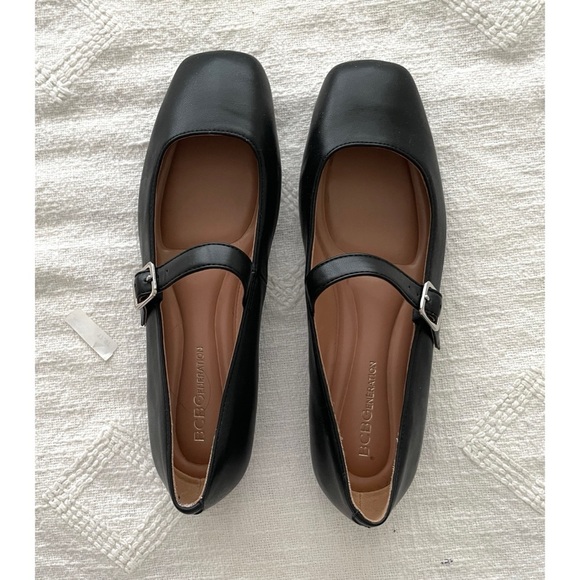 NWT BCBGeneration Black Harpin Mary Jane Flats, Size 8.5 - Picture 1 of 10